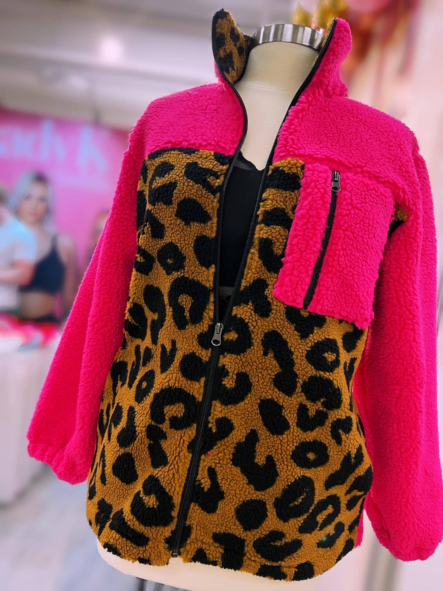 Tori Bright Pink Leopard Zip-up - ladymaesboutique