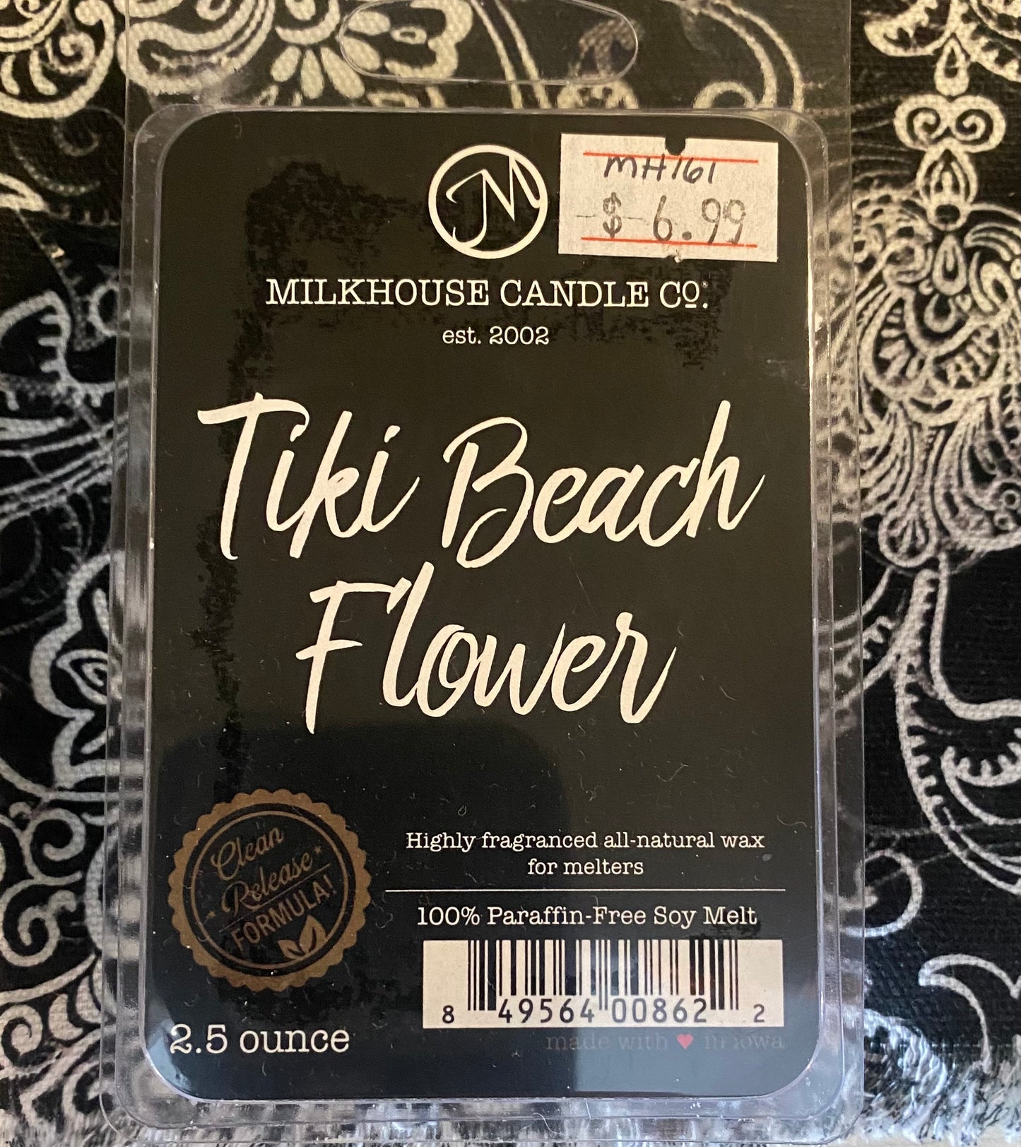 Tiki Beach Flower - 2.5 oz Wax Melt